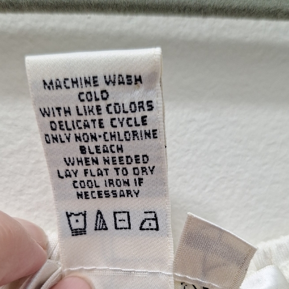 Max Studio Cream Ruched Blouse - Picture 5 of 6